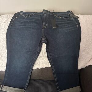 Brand New Capri Jeans